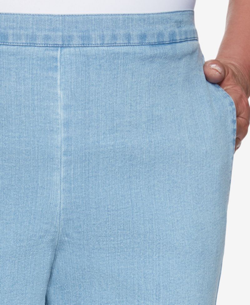 Petite Classics Pull-On Capri Pants