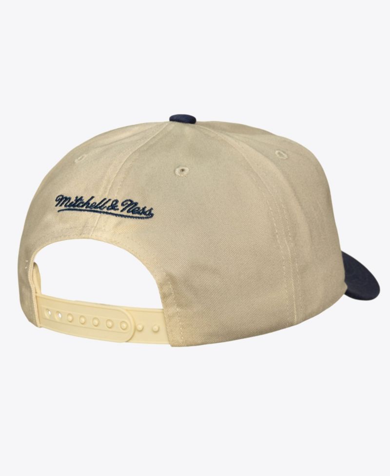 Men's Cream Chicago White Sox Retro Roots Deadstock Cooperstown Snapback Hat