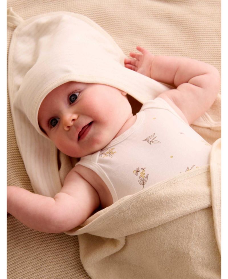 Baby Boy and Baby Girl Hooded Towel