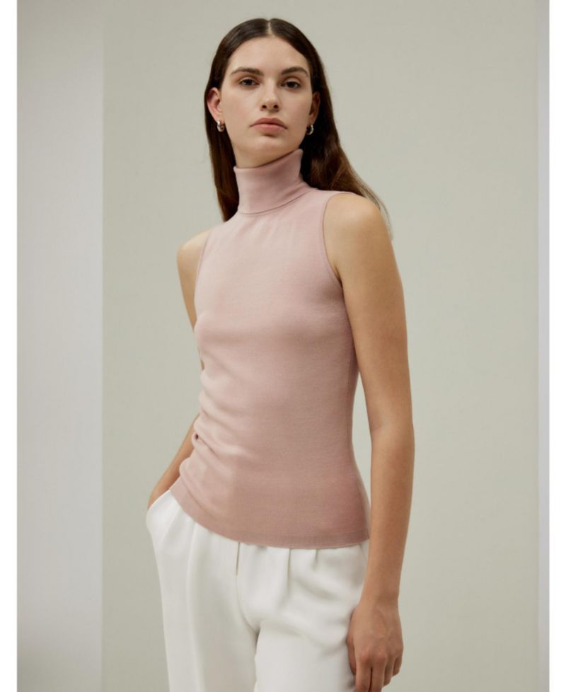 Women's Minimalist Sleeveless Turtleneck Silk-Nylon Top