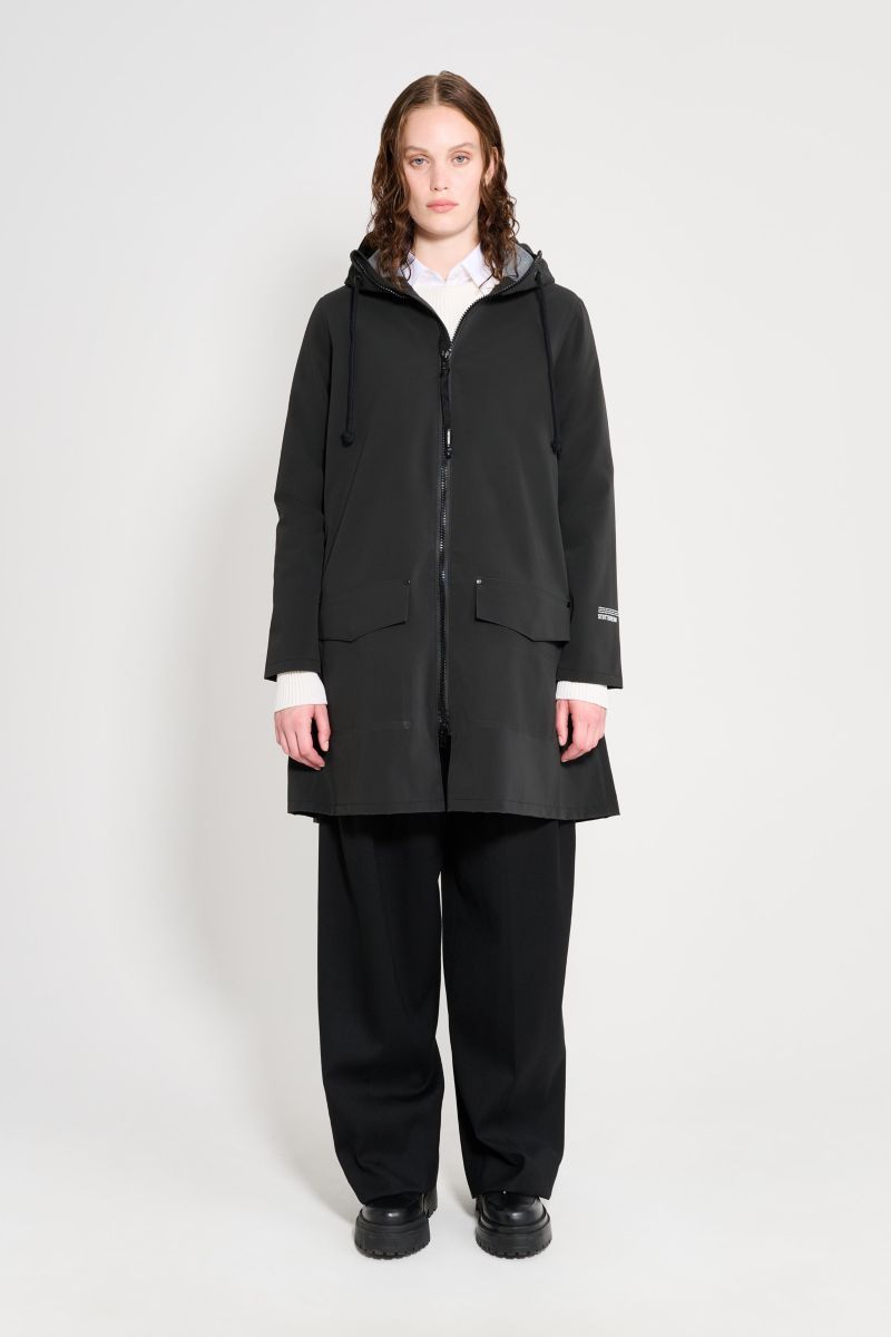 Women's Mosebacke Patch Matte Raincoat