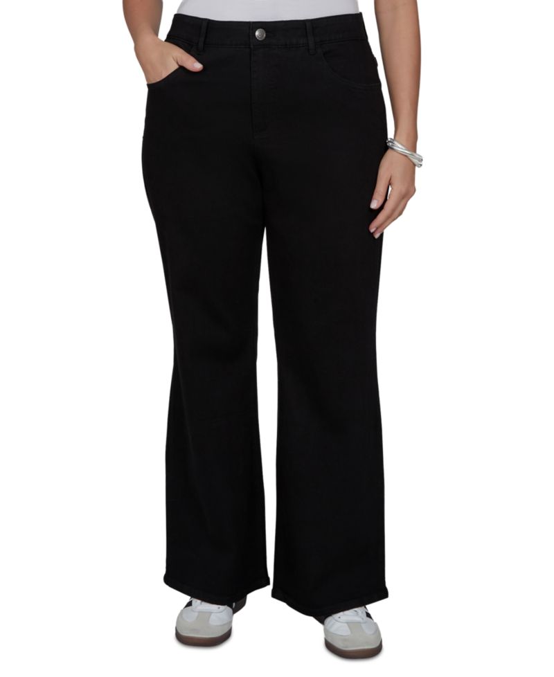 Plus Size Mid-Rise Flare Jeans