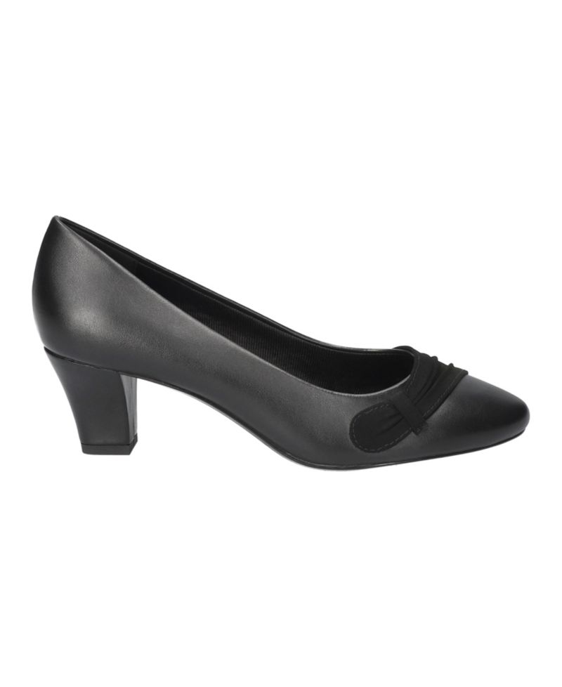 Women's Ginnifer Slip-On Pumps