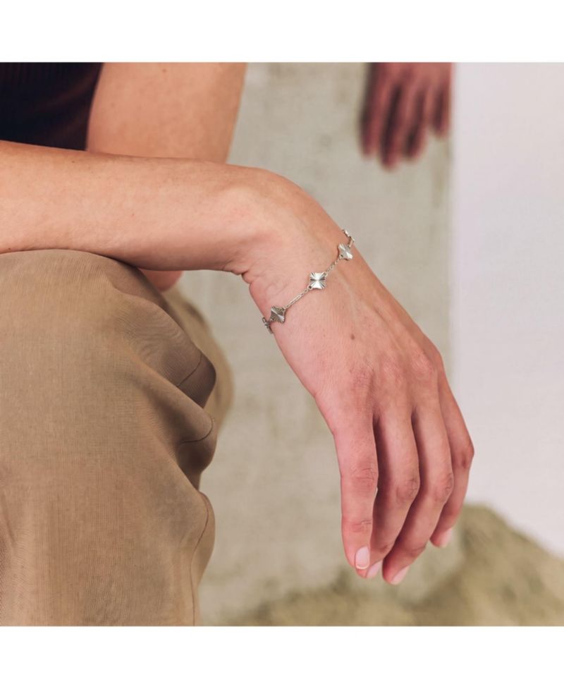 Mini Fluted Clover Bracelet Sterling Silver