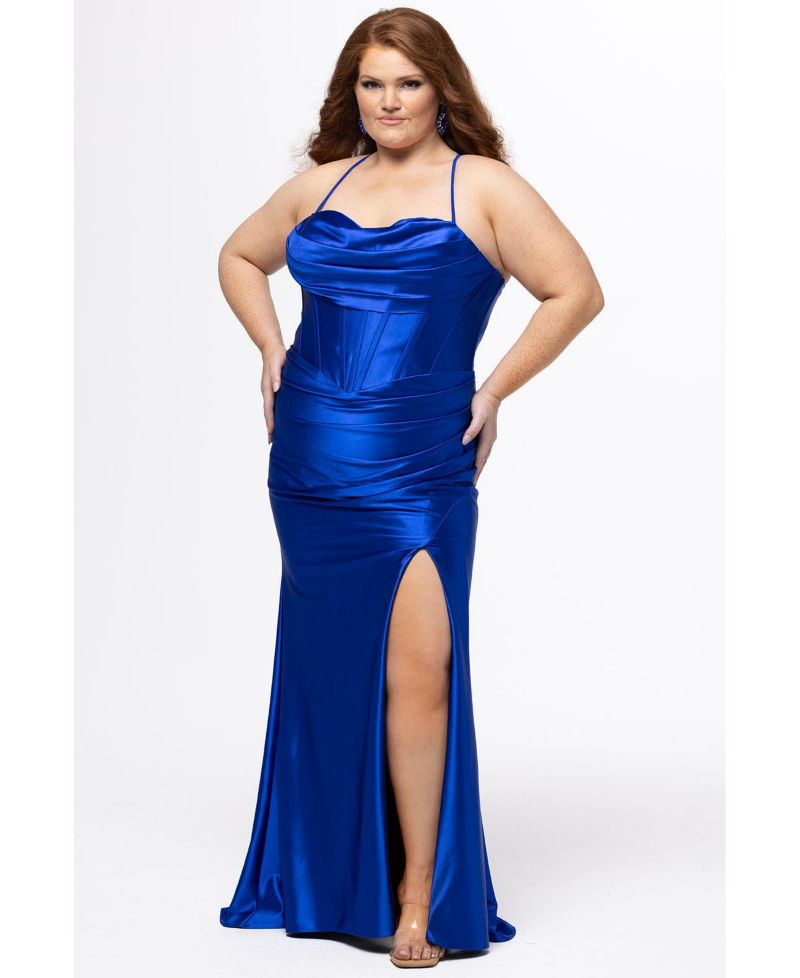 Women's Pleated Draped Sweetheart Neckline Slim Fitted Plus Size Gown