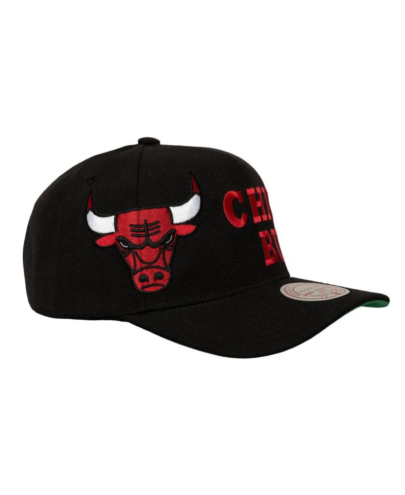 Men's Black Chicago Bulls Busted Logo Wordmark Wrap-Around Pro Pinch Adjustable Hat