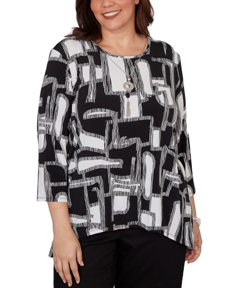Plus Size Geo Boxes Puff Printed Top with Necklace
