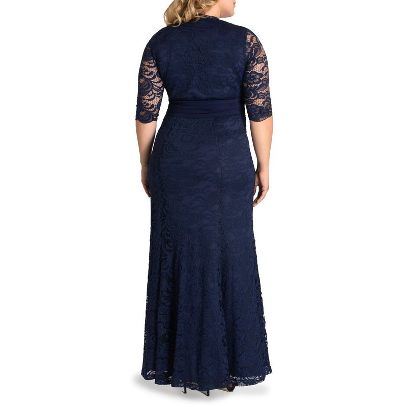 Women's Plus Size Screen Siren Lace Evening Gown