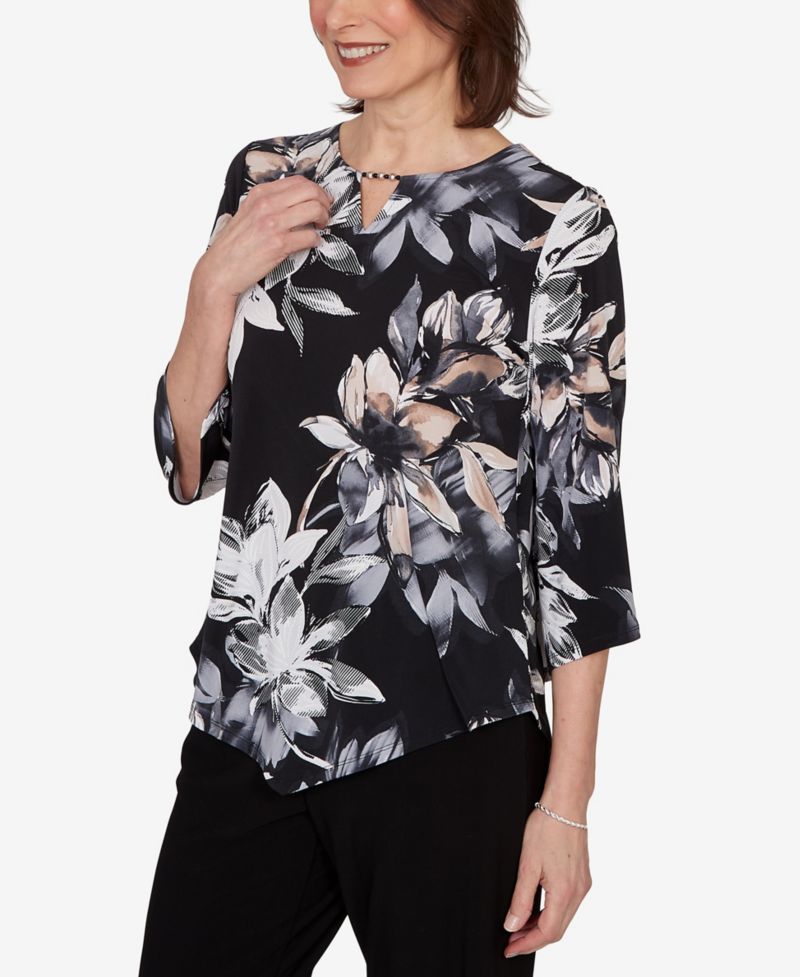 Petite Watercolor Floral Printed Top
