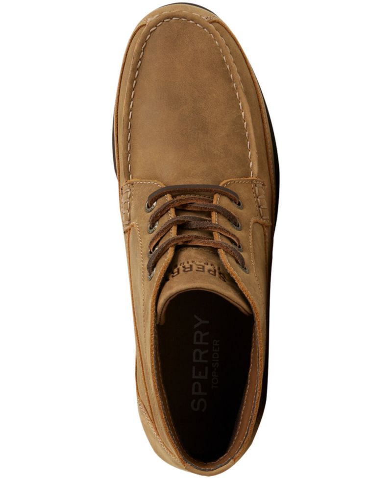 Men's Stringer Lug Chukka Round-Toe Boots