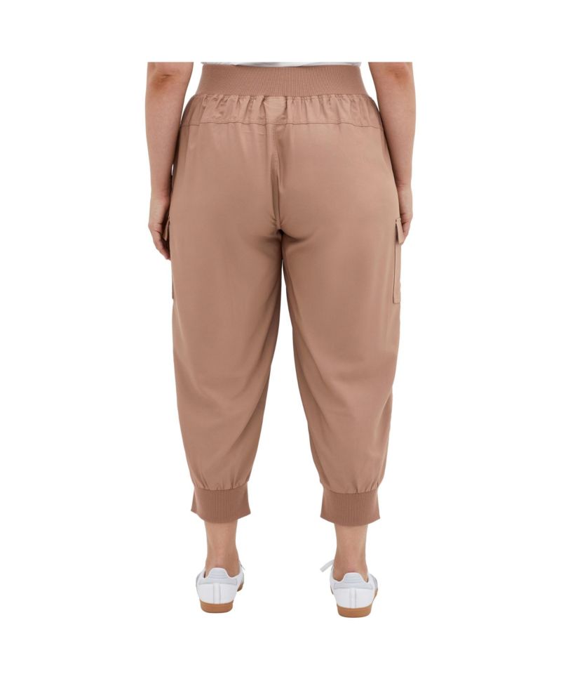Plus Size Lea Pant