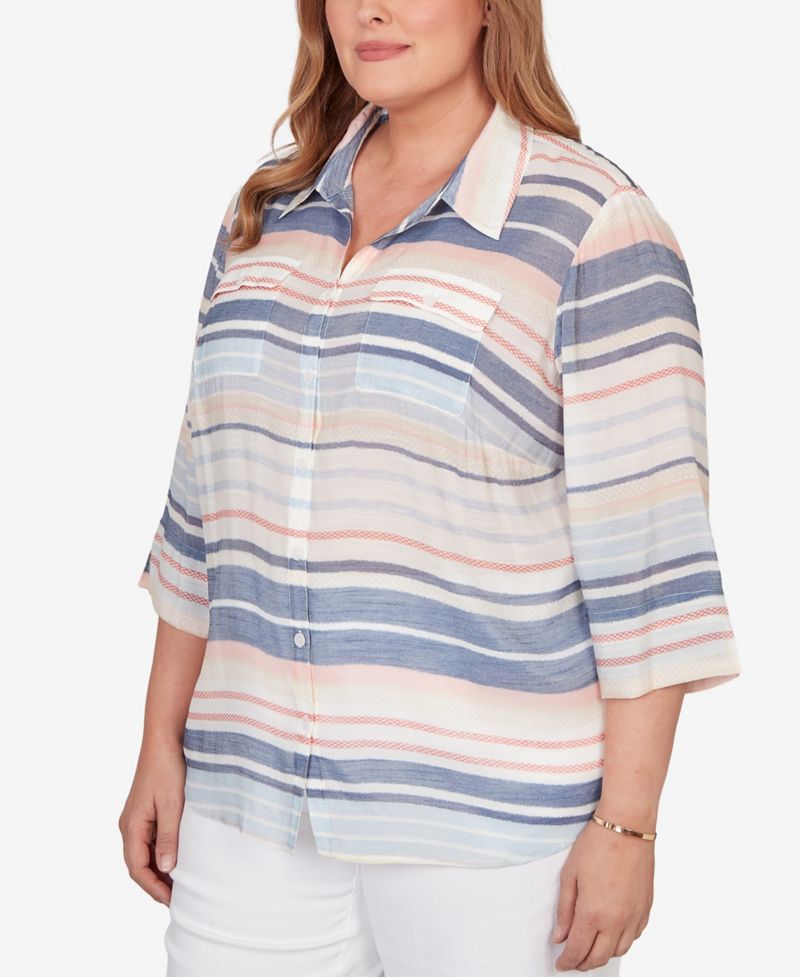 Plus Size Port Side Textured Stripe Button-Front Top