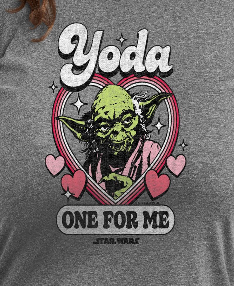 Plus Size Star Wars Valentine's Day Yoda One For Me Graphic Crewneck T-Shirt