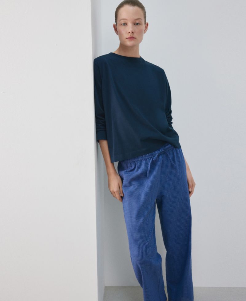 Women's Seersucker Striped Long-Sleeve Two-Piece Pajamas