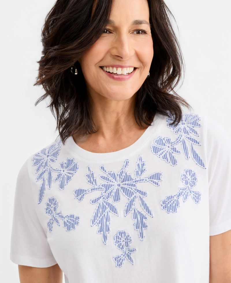 Petite Short-Sleeve Appliqu&eacute; T-Shirt