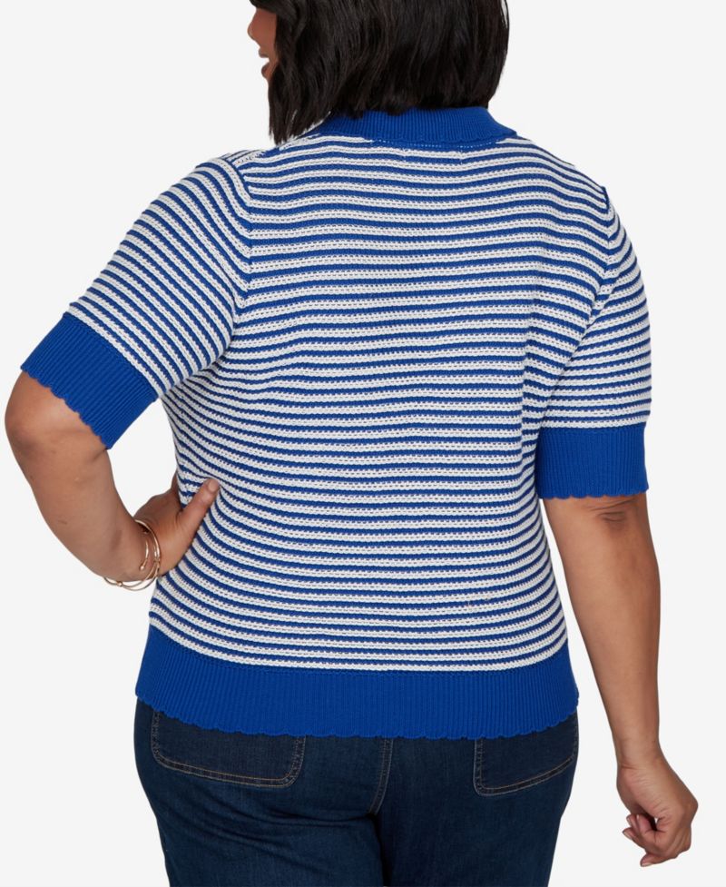 Plus Size Two-Tone Collared Elbow-Sleeve Sweater