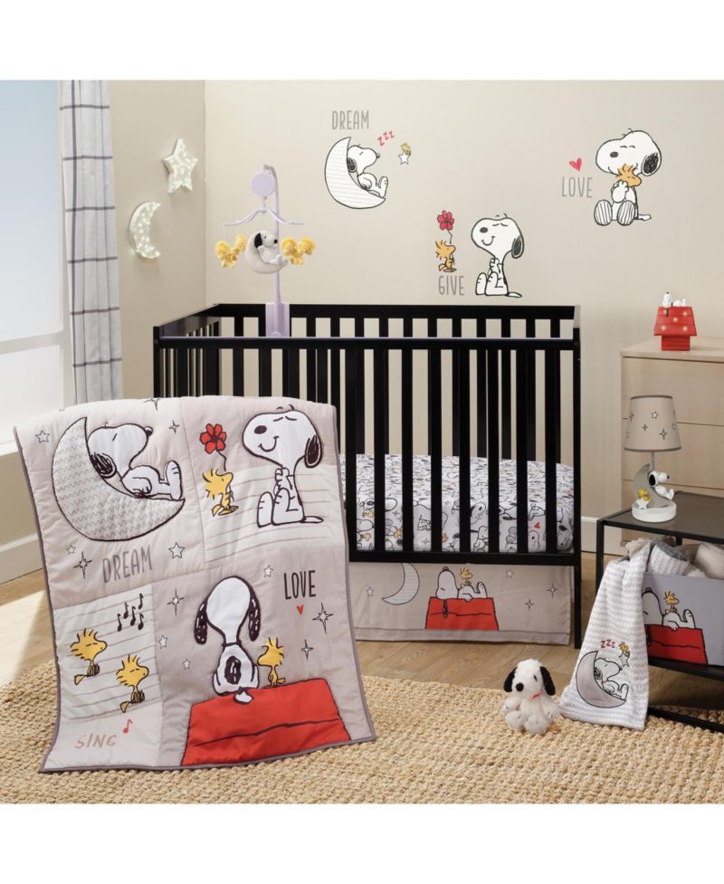 Snoopy Love Musical Baby Crib Mobile Soother Toy