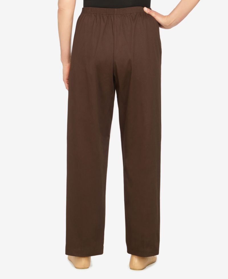 Petite Mid-Rise Casual Pants