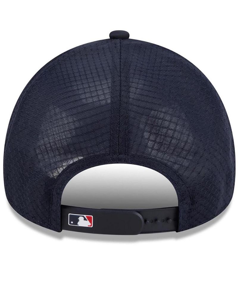 Men's Navy St. Louis Cardinals 2026 Batting Practice Apex 9FORTY Adjustable Trucker Hat