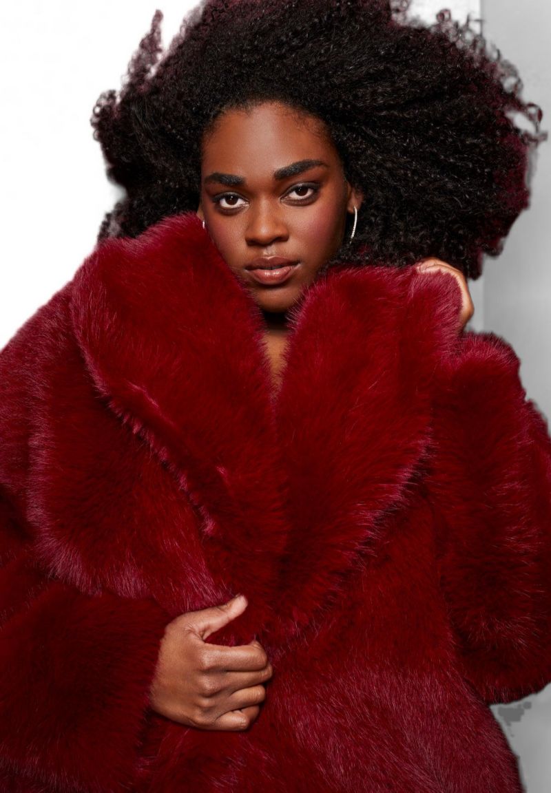 Women's June and Vie Shaggy Faux Fur Coat