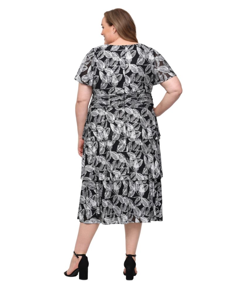 Plus Size Foil-Print Tiered Floral Dress