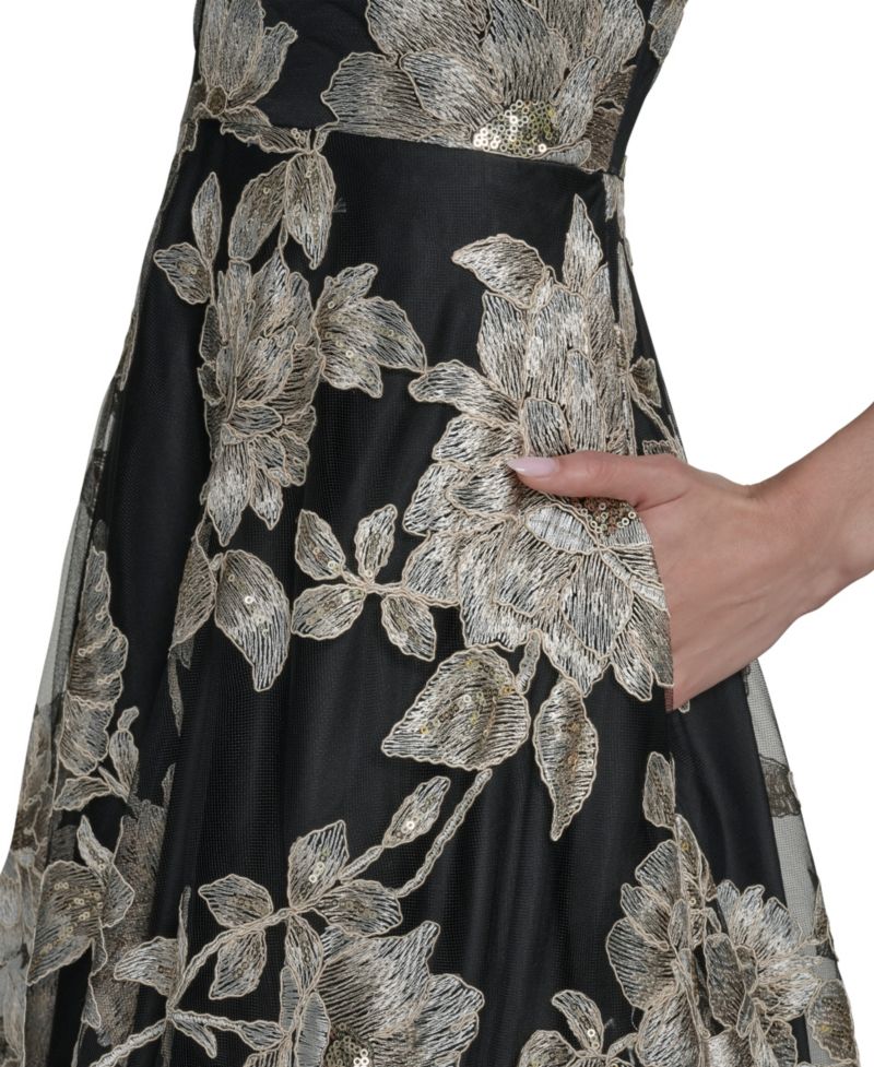 Women's Petite Lace Fit & Flare Floral Midi Dress