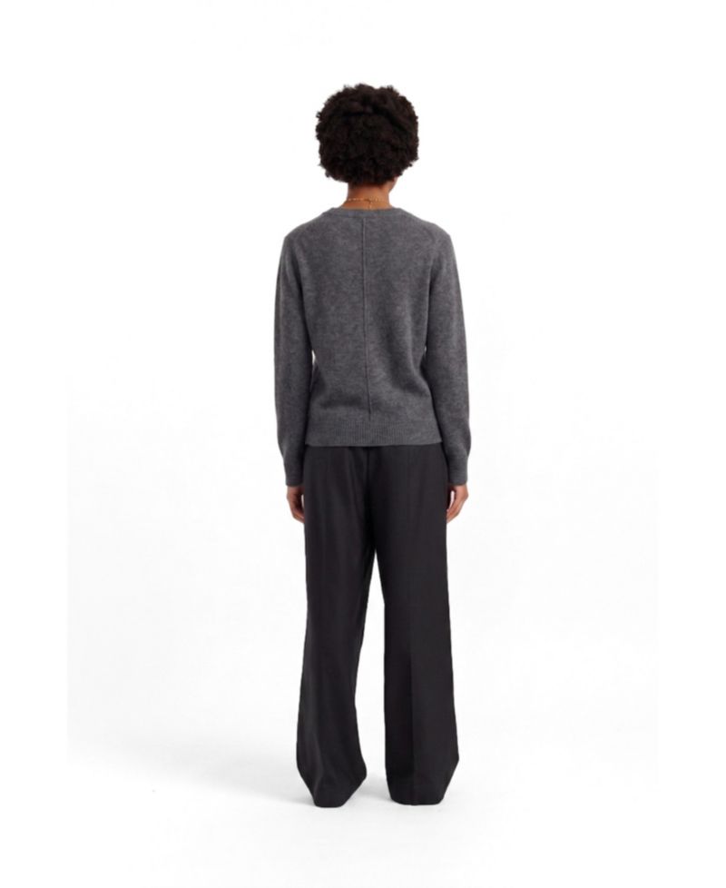 Women's Wool-Cashmere V-Neck Sweater