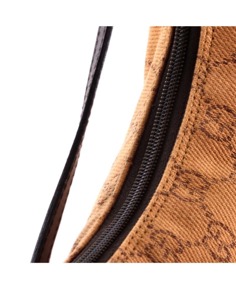 Small Vintage Pochette Shoulder Bag GG Canvas