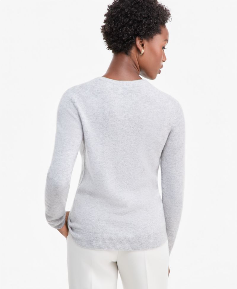 100% Cashmere Women's Petite Long-Sleeve Crewneck Sweater