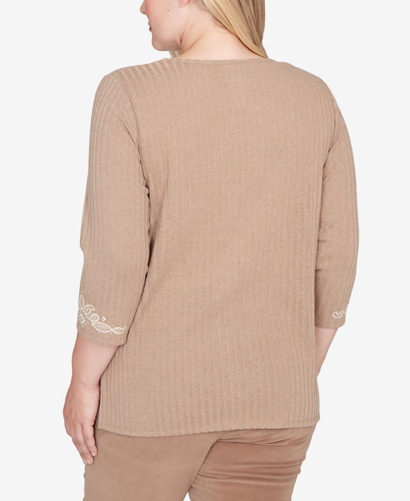 Vienna Embroidered Medallion Center Knit Top