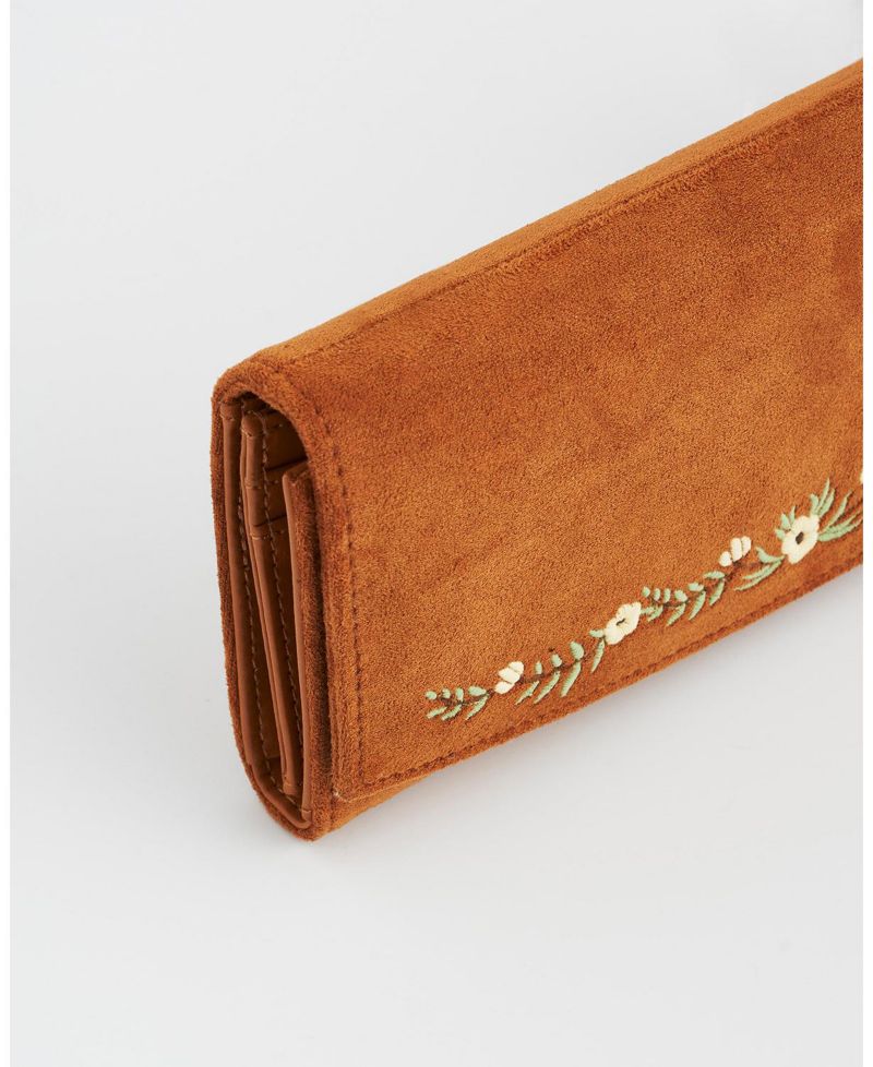 Women's Floral Embroidered Purse