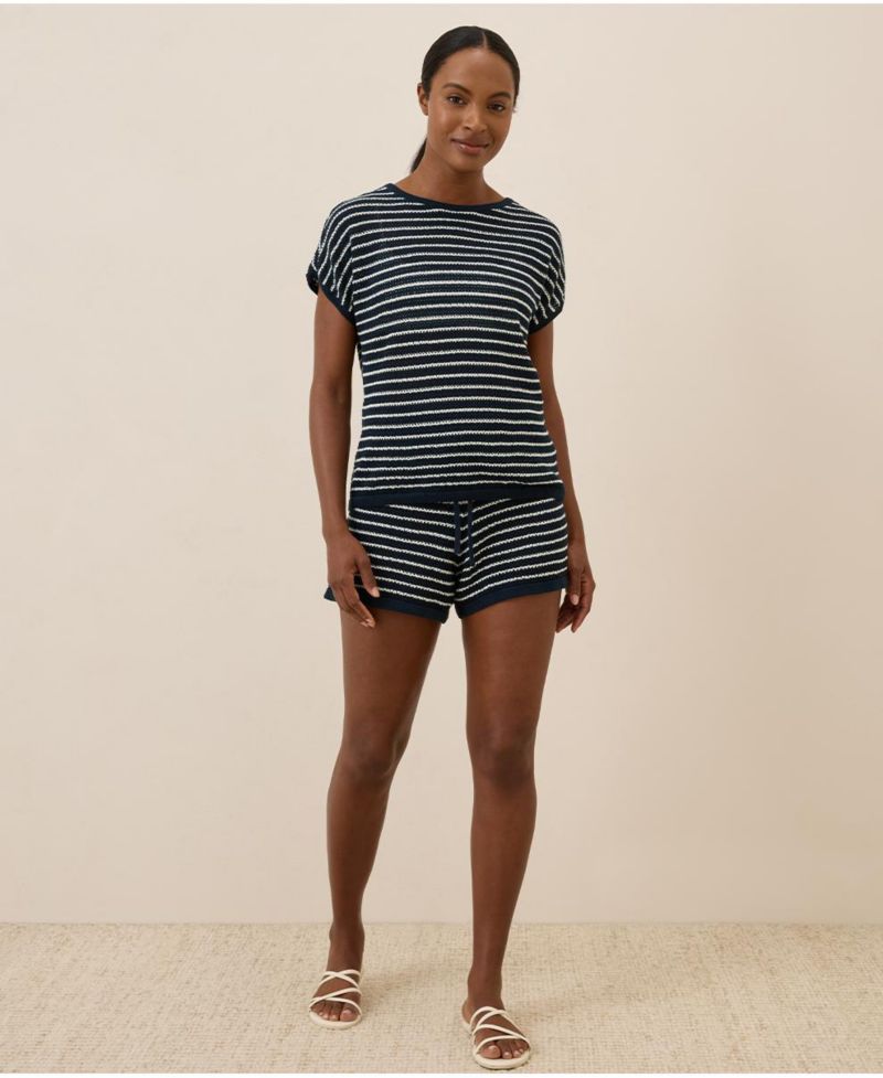 Women's Beachside Linen Crochet Short
