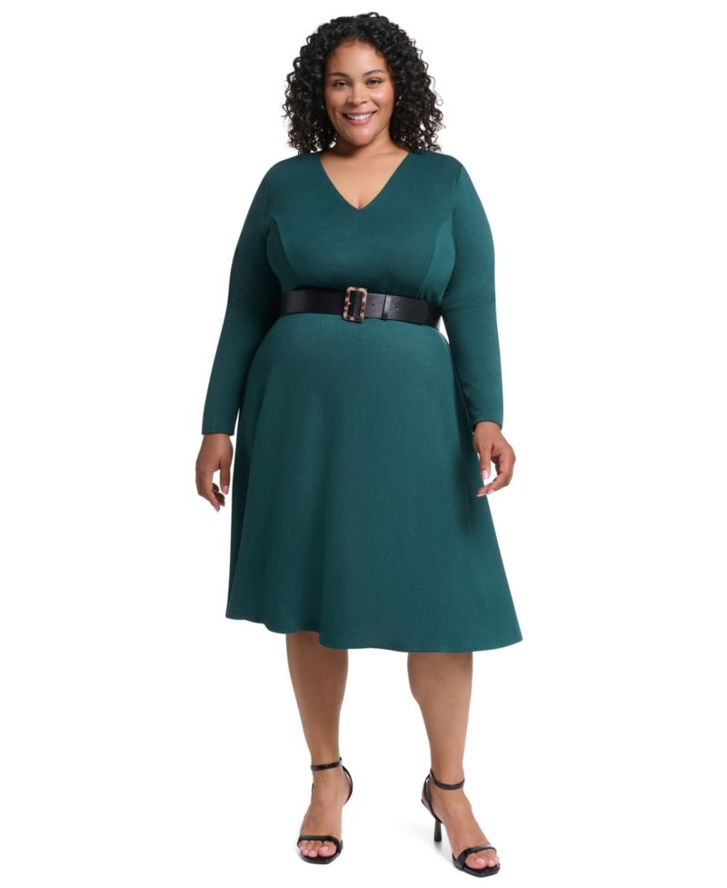Plus V-Neck 3/4 Sleeve Fit & Flare Dress