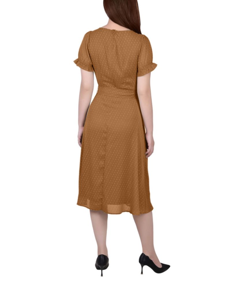 Petite Short Sleeve Belted Swiss Dot Dress