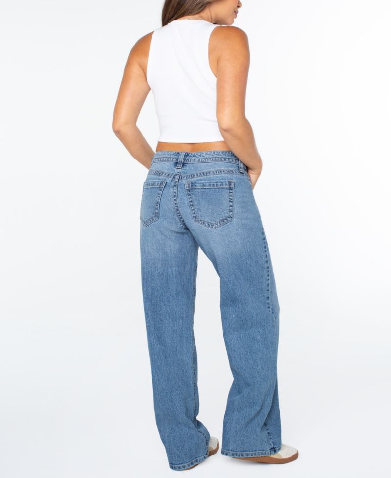 Juniors' Low-Rise V-Waist Inner Beauty Baggy Straight Jeans