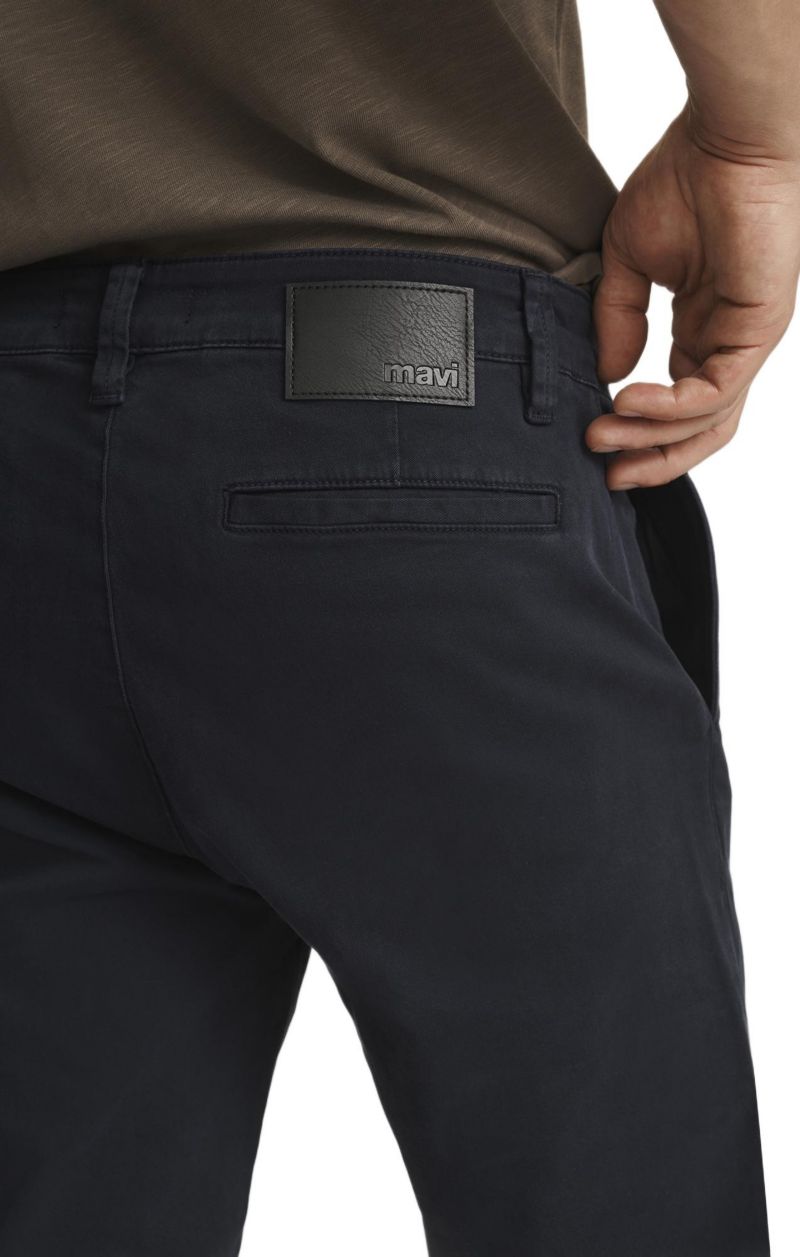 Men's Milton Slim Straight Chino Pants In Casual Twill Pants