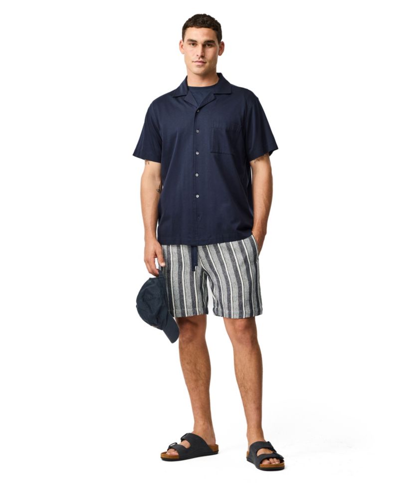 Men's Relaxed-Fit Laurels 7" Shorts
