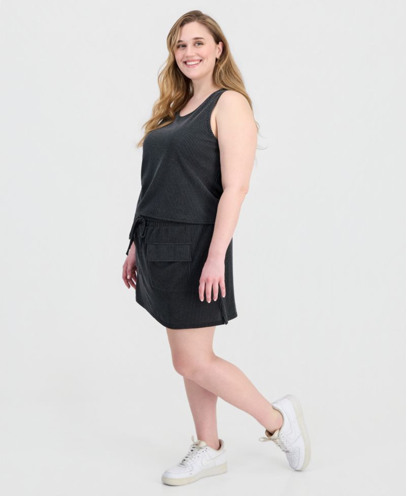 Trendy Plus Size Ribbed Knit Sleeveless Top & Skort Set