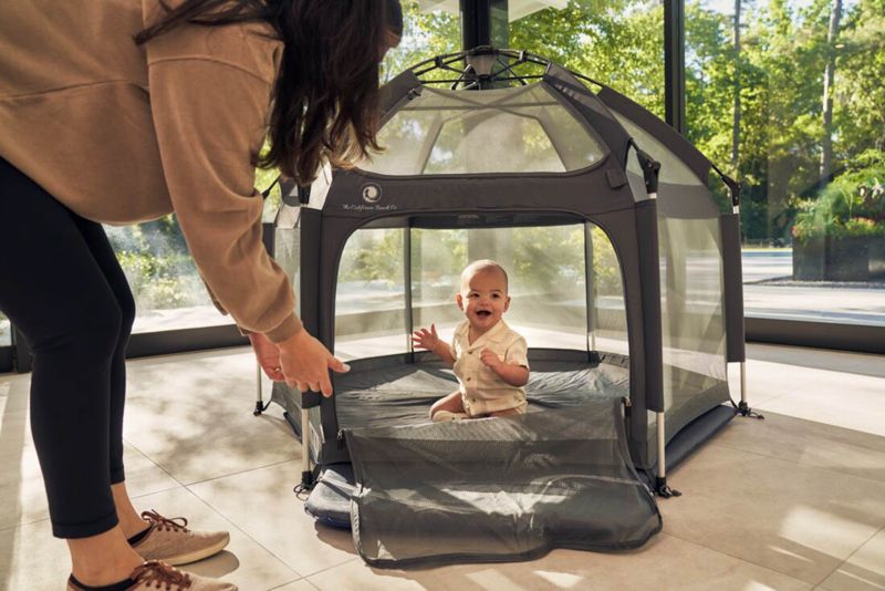 Pop N Go Playpen