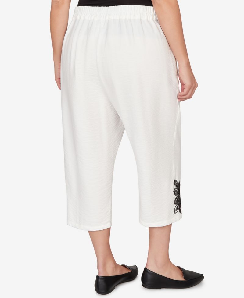Plus Size Crowd Pleaser Floral Embroidered Relaxed Capri Pants