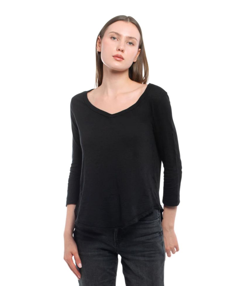 Women's Clothing 3/4 Sleeve V-Neck Shirttail Tee