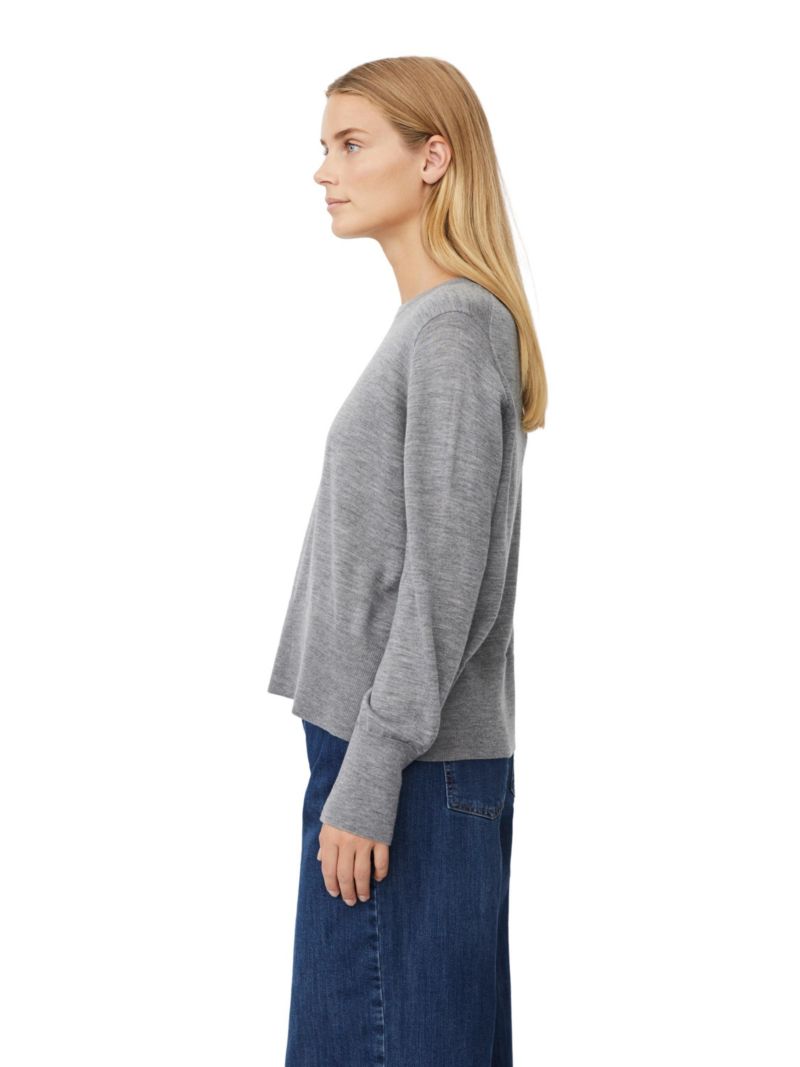 Women's Fynelle Long Sleeve Round Neck Sweater