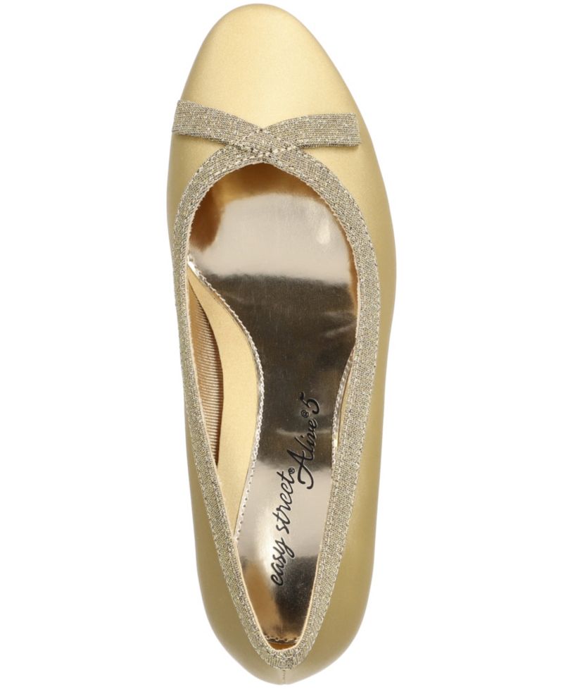 Women's Kata Pumps