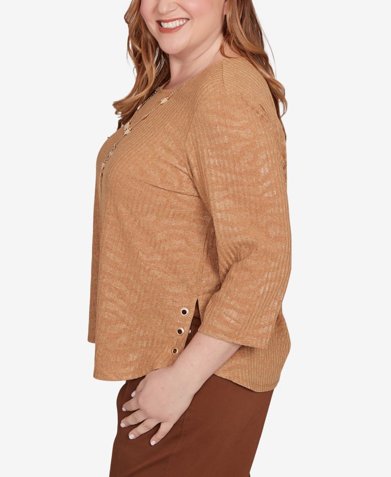Plus Size Mount Laurel Shimmer Animal Jacquard Pull On Top with Necklace