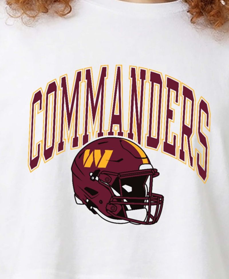 Women's Washington Commanders Boyfriend-Cropped Graphic T-Shirt