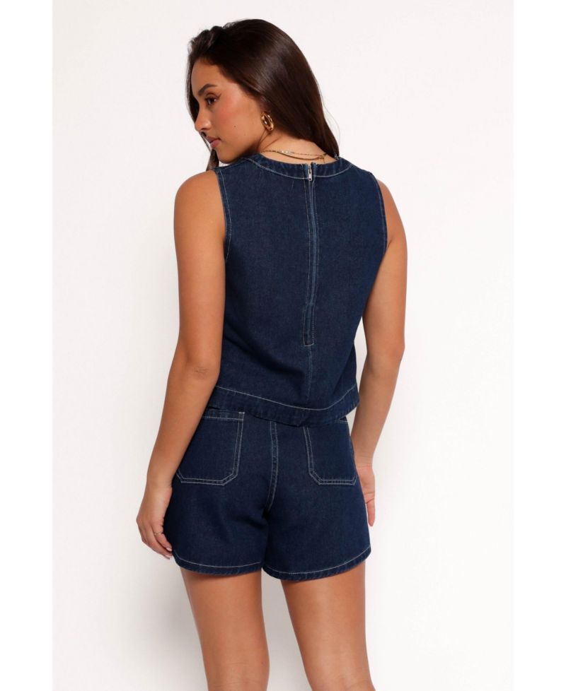 Women's Levi Short