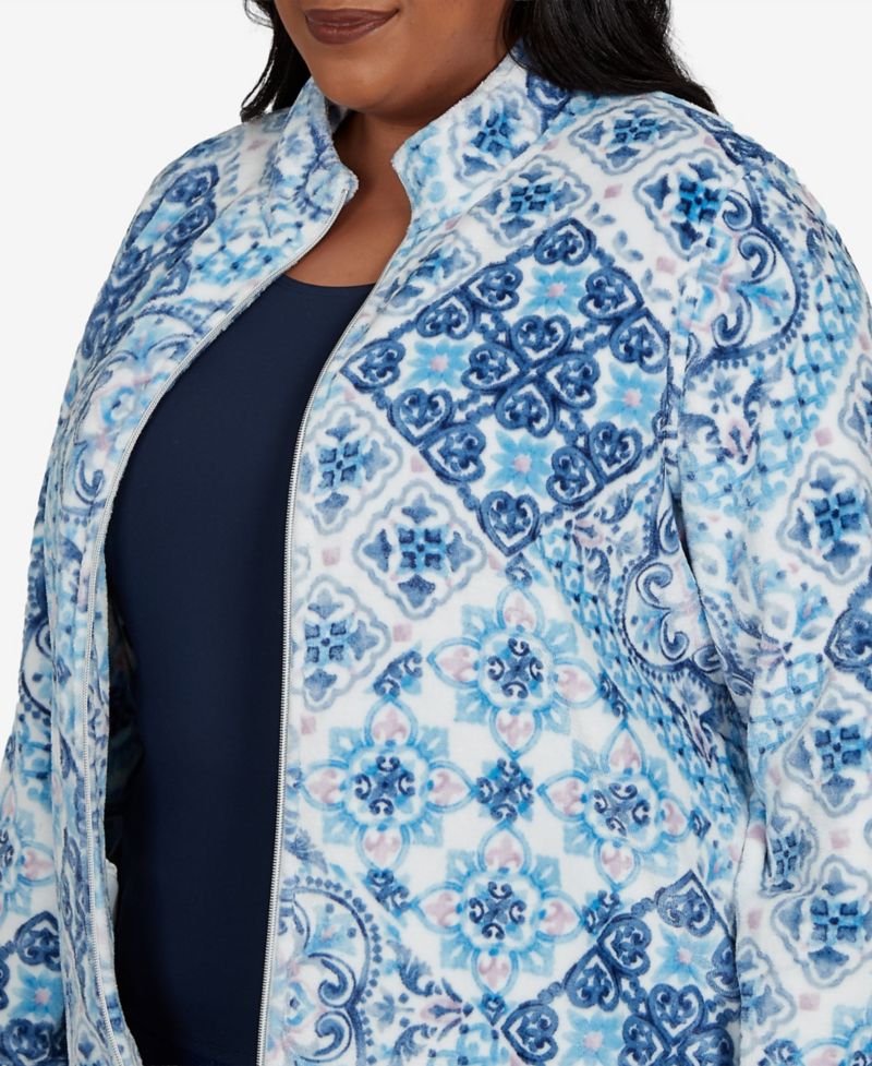 Plus Size Classic Soft Medallion Fleece Geometric-Print Zip-Front Jacket