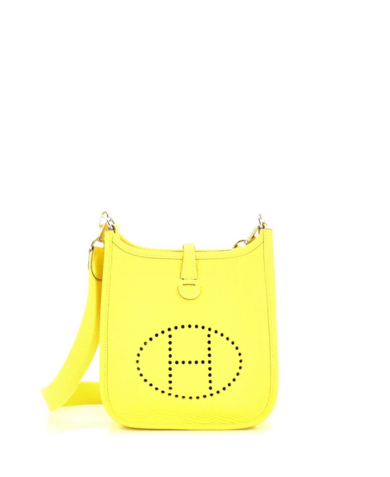 Pre-Owned Hermes TPM Evelyne Bag Gen III Clemence