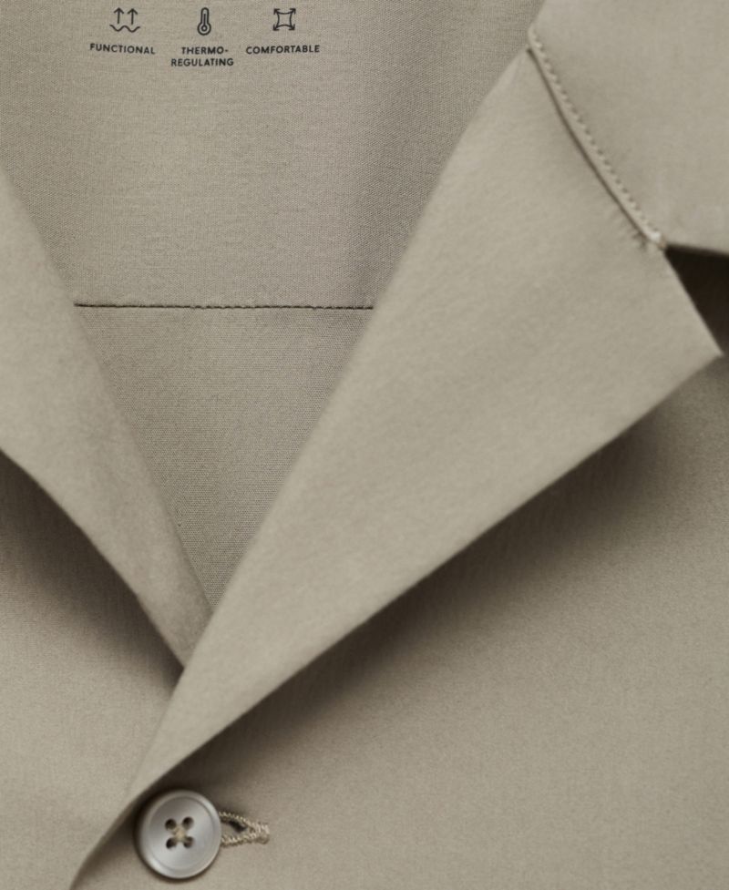 Men's Pockets and Bowling Collar Shirt