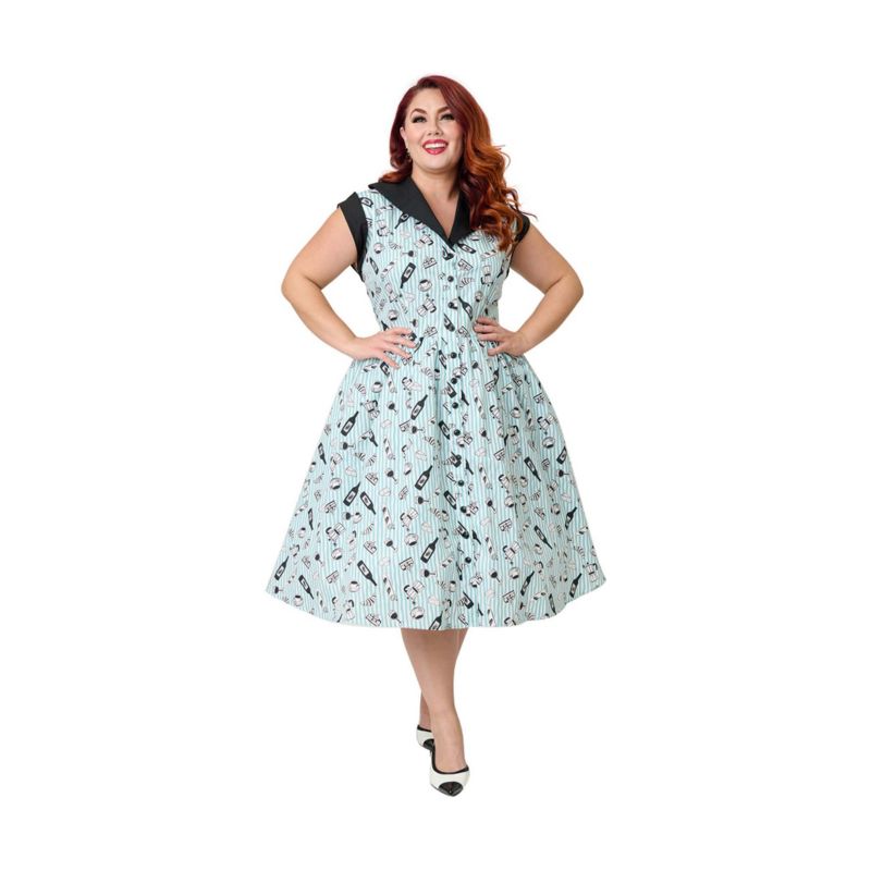 Women's Plus Size Cafe Swing Dress